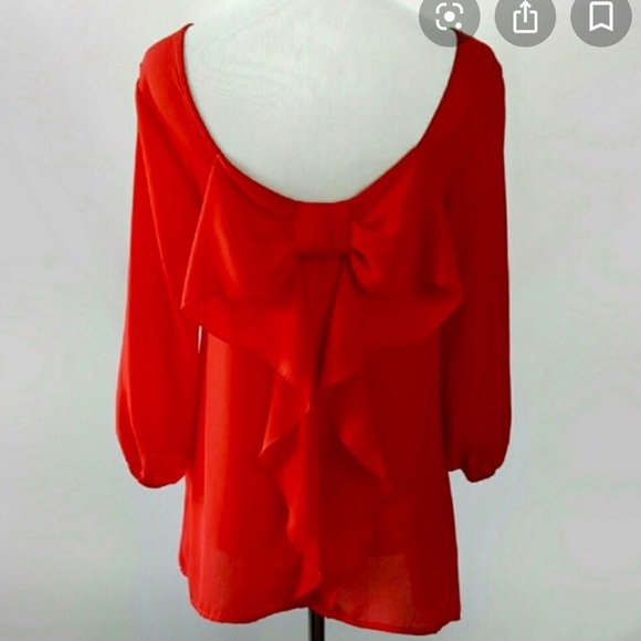 Pink Everly top with bow back! - Picture 1 of 8